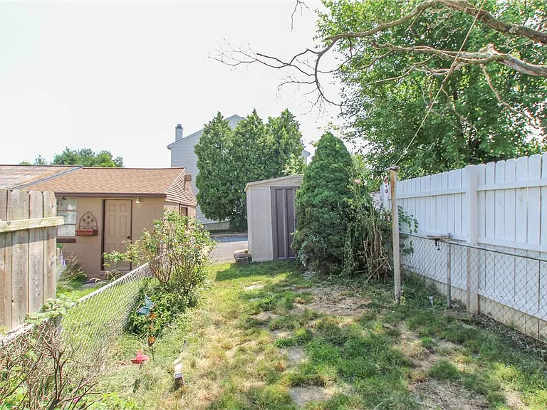 728 Seitz St — Photo 27