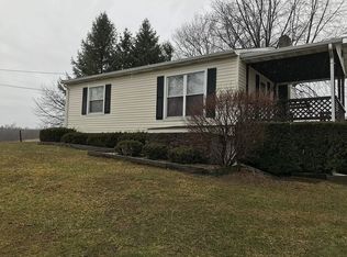 211 Rudy Ln, Mount Pleasant, PA 15666