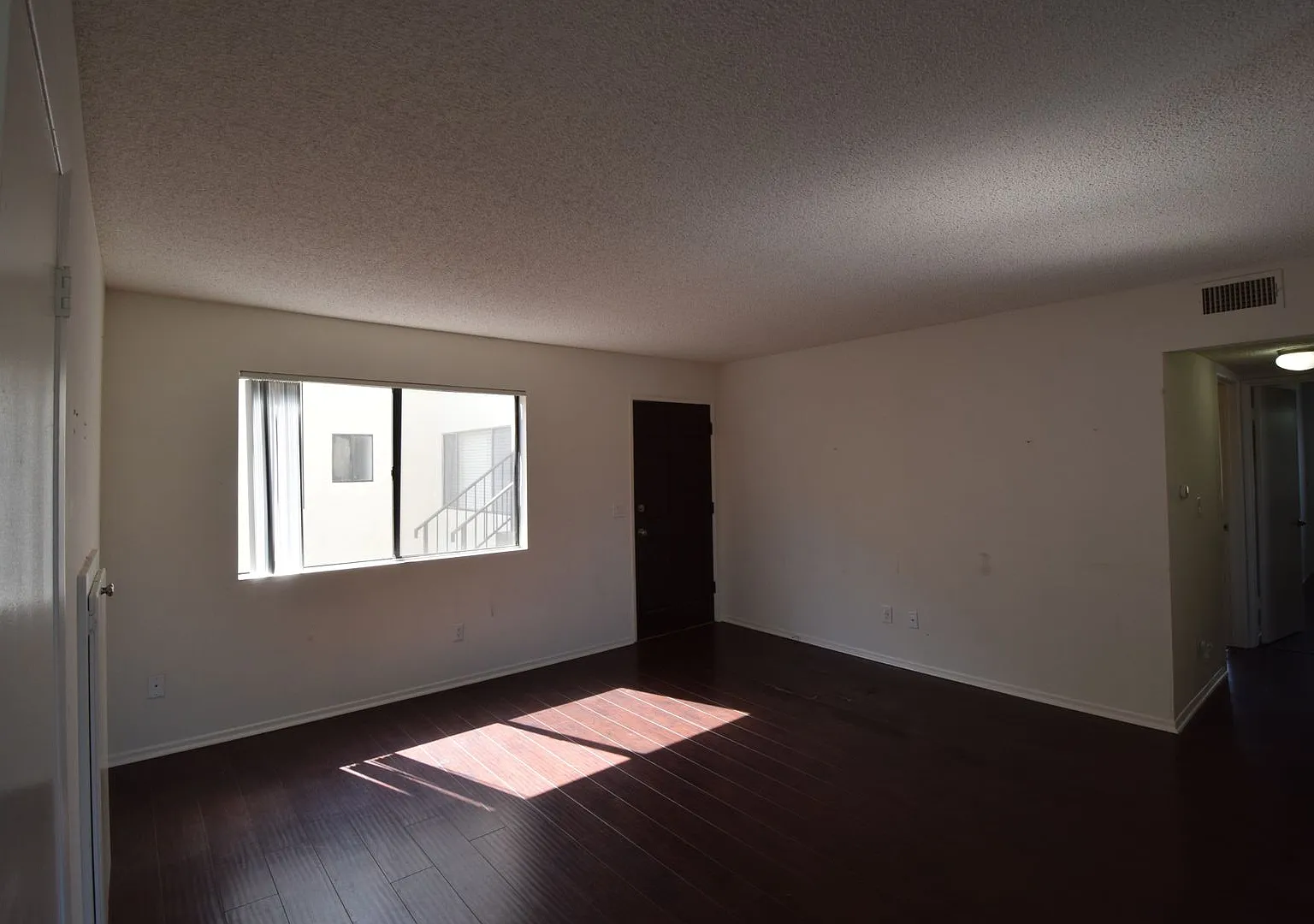 12338 — Photo 2
