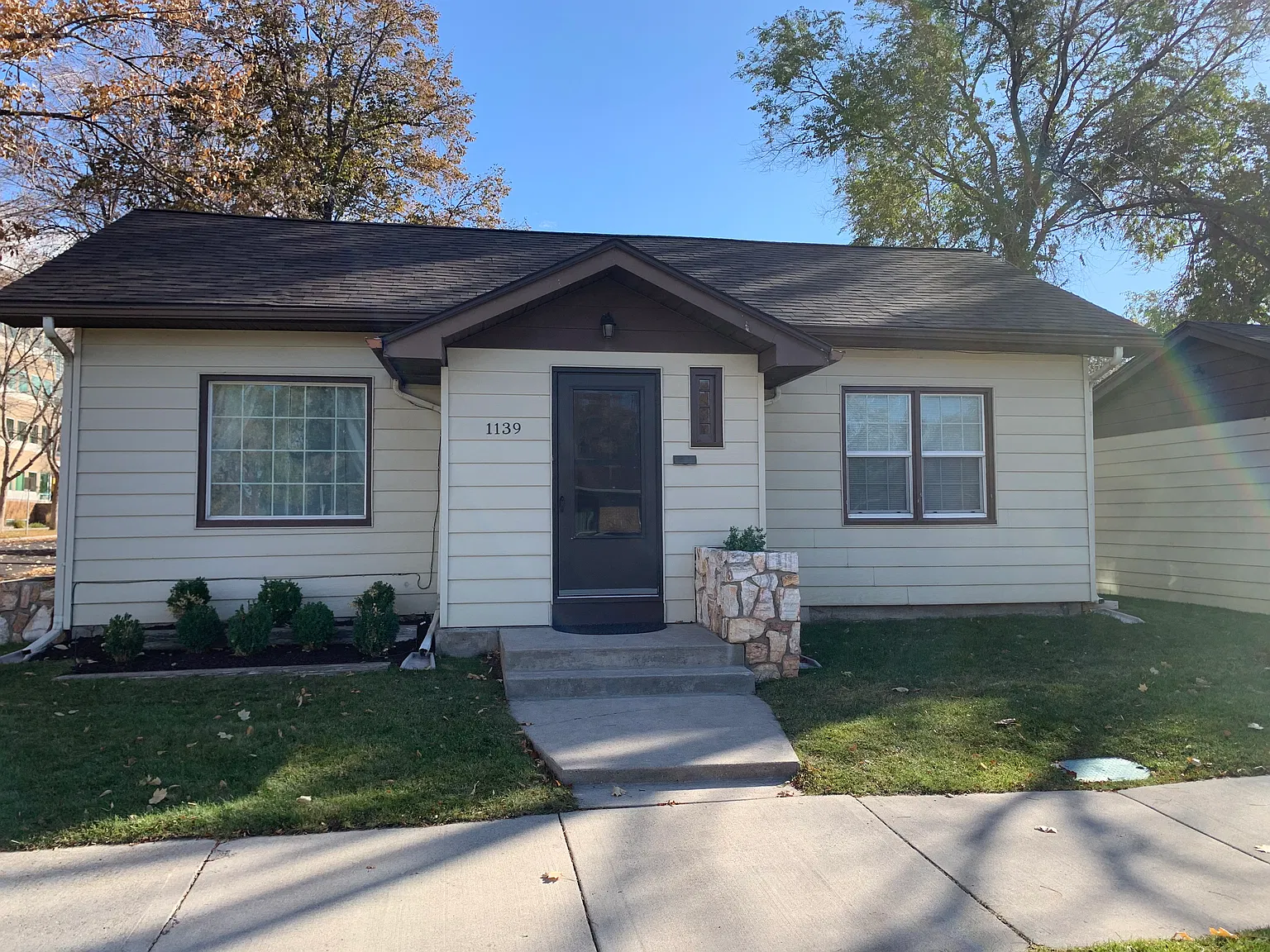 3 bed, 1768 sqft, $1,700 — Photo 1