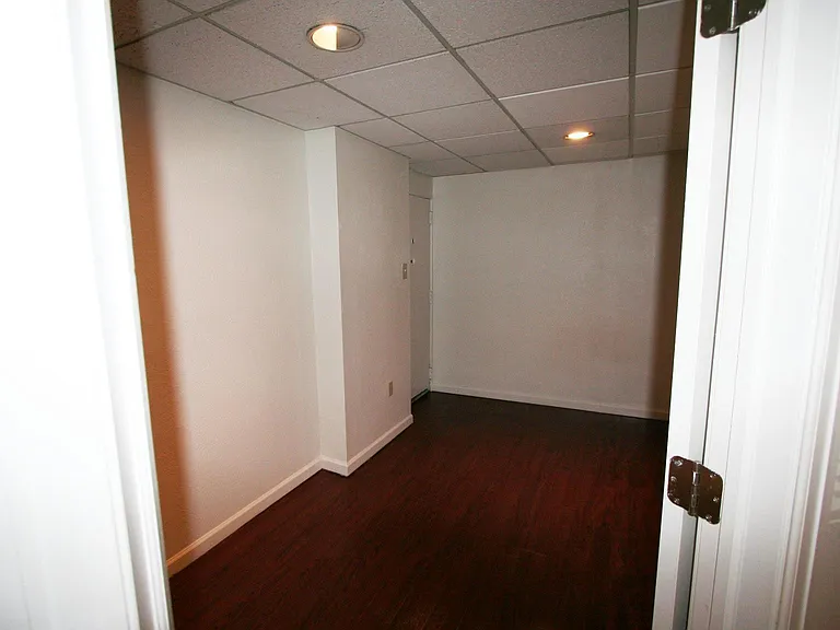 720 E 12th Ave #3 — Photo 11