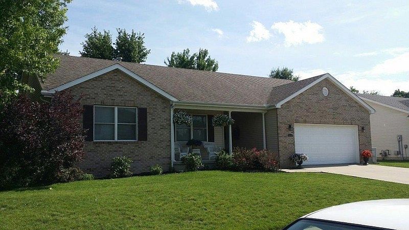 Front View
						:
						Beautiful brick on the front of the house. The rest is siding