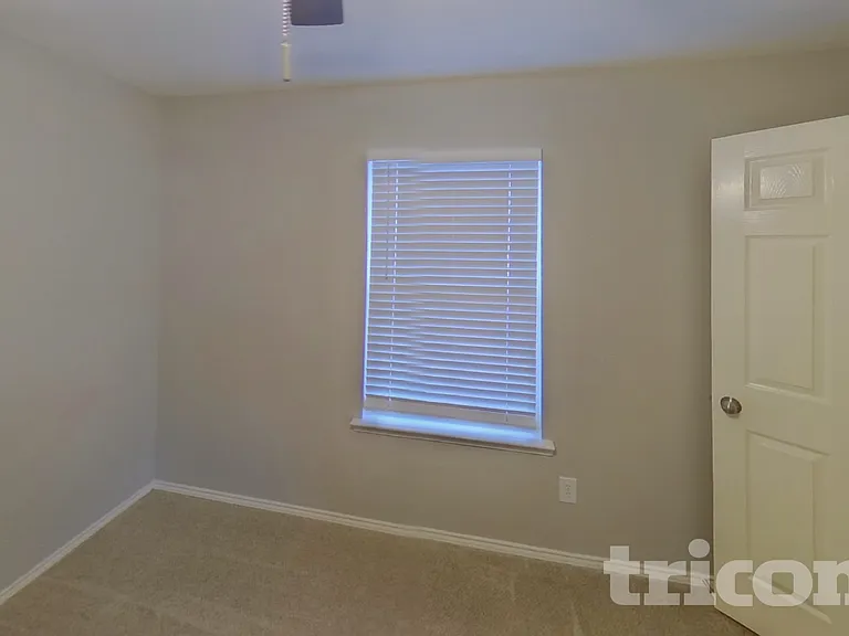 716 Sequoia Dr — Photo 13