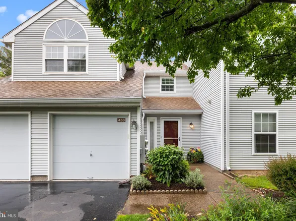 453 Cedar Hollow Dr, Yardley, PA 19067