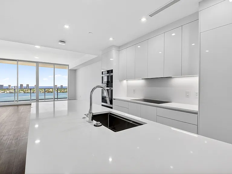 220 Lake Shore Dr #1808 — Photo 6
