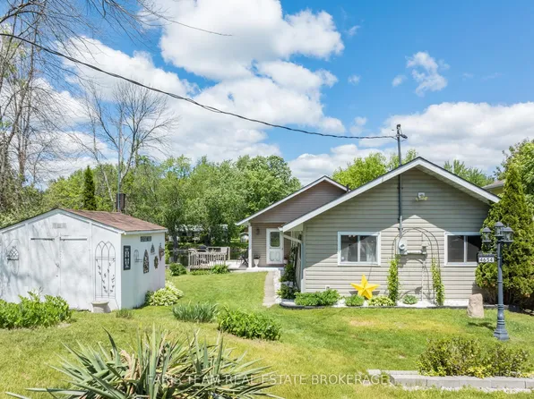 4654 Iron Bridge Ln, Severn, ON P0E 1N0