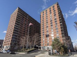 700 1st St UNIT 13K, Hoboken, NJ 07030