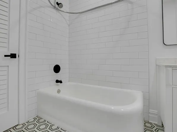 52 Brinkerhoff Street image 35 of 39