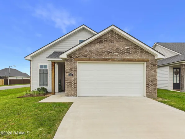 301 Adry Ln, Youngsville, LA 70592