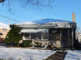 2225 Forest Ave, North Riverside, IL 60546