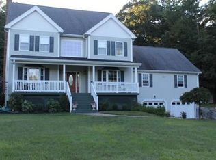 51 Fiske Mill Rd, Upton, MA 01568