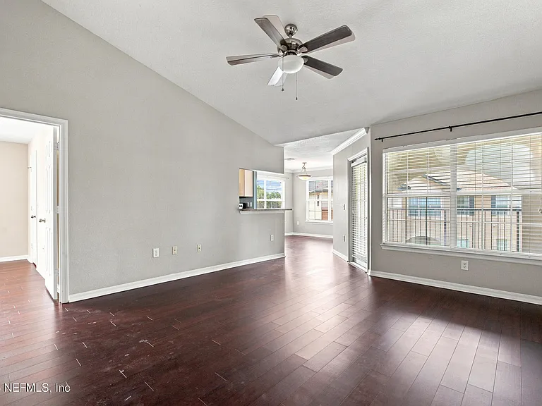 10961 Burnt Mill Rd #137 — Photo 10