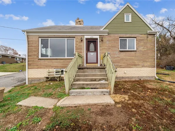 255 Stark Ave, Imperial, PA 15126
