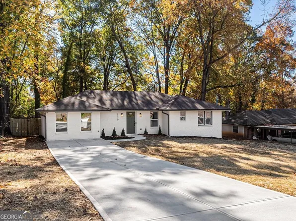 2330 Green Forrest Dr, Decatur, GA 30032