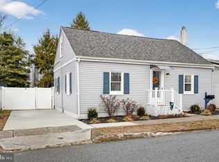 715 Asbury Ave, National Park, NJ 08063