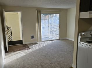 7829 SE 92nd Ave APT C, Portland, OR