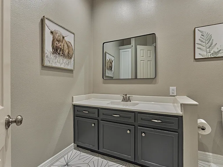 9102 Marshall Ct — Photo 39