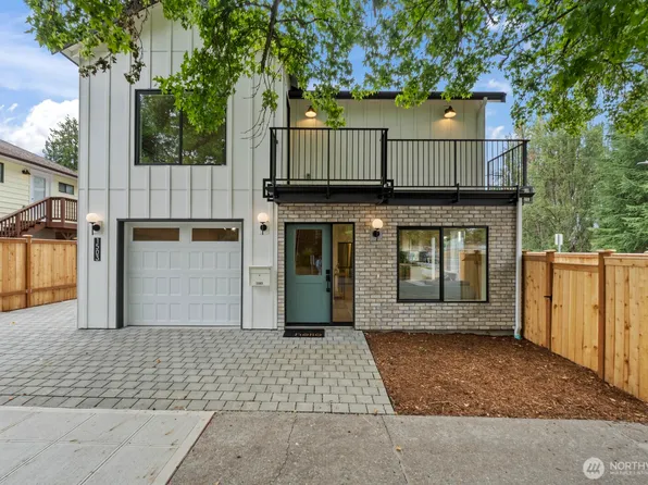 1503 NE 73rd Street, Seattle, WA 98115