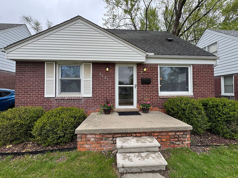 1st image of 2121 Dallas Ave