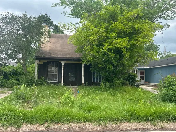 1885 Fountain Ave, Baton Rouge, LA 70810