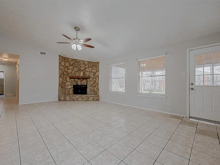 10322 Clarktower Ln — Photo 15