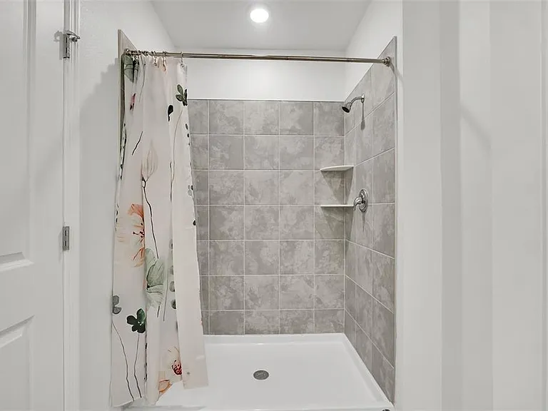 243 Hayley St — Photo 17
