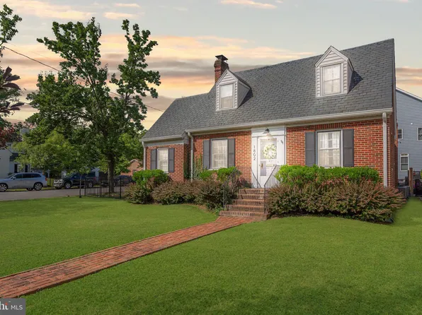1802 College Ave, Fredericksburg, VA 22401