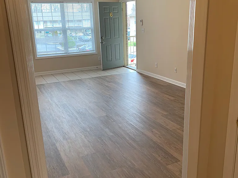 1902 Safe Harbor Cir #3 — Photo 5