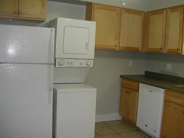 245 Brookridge Ct #1 — Photo 9