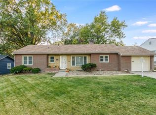 554 Westvale Rd, Kansas City, KS 66102