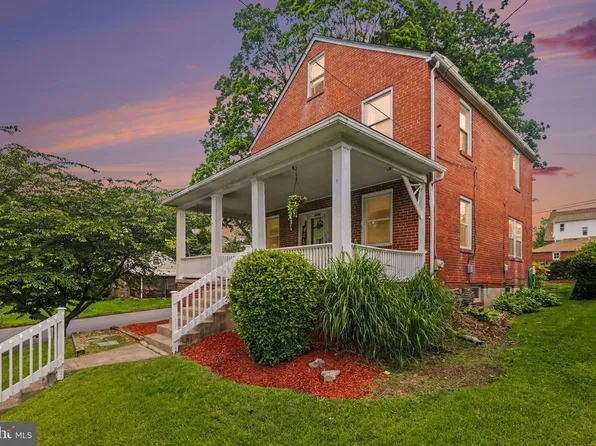 2200 Forster St, Harrisburg, PA 17103