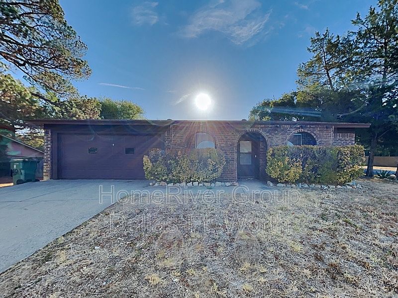 1st image of 2515 Mintwood Pl