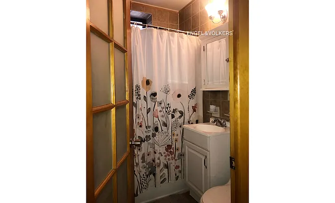 Rented by Engel & Völkers New York City | media 14