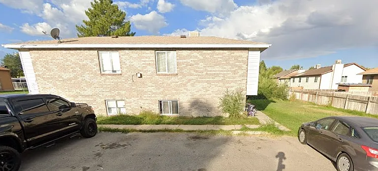 3896 W Benview Ave #D — Photo 3