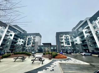 102 Grovewood Cmn #312, Oakville, ON L6H 0X2
