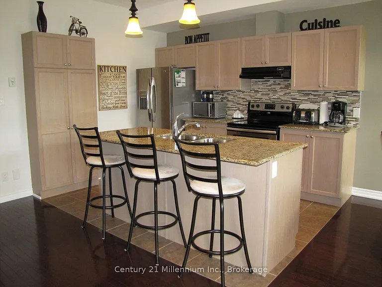 689616 Monterra Rd #11 — Photo 9