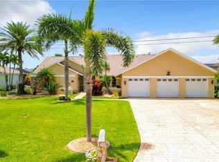 2408 SW 39th Ter, Cape Coral, FL 33914
