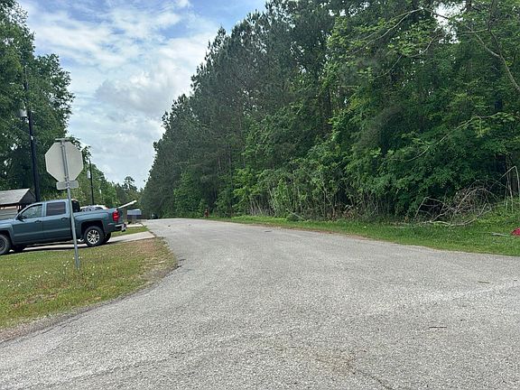 5th image of 9526 Live Oak Trl
