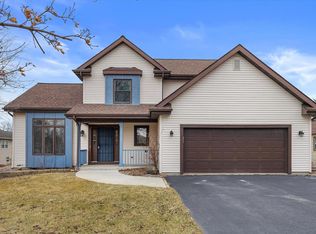 20530 84th Pl, Bristol, WI 53104
