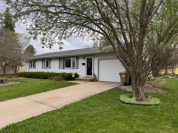 2202 Gilbert Rd