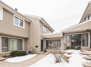 1150 Meadow Rd #0, Northbrook, IL 60062