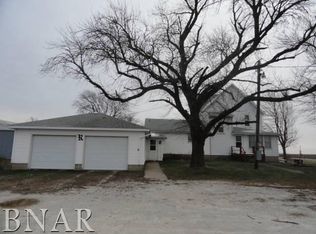29660 E 3000 North Rd, Chenoa, IL 61726