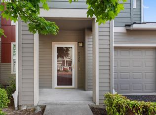 4526 SW 11th St, Gresham, OR 97080