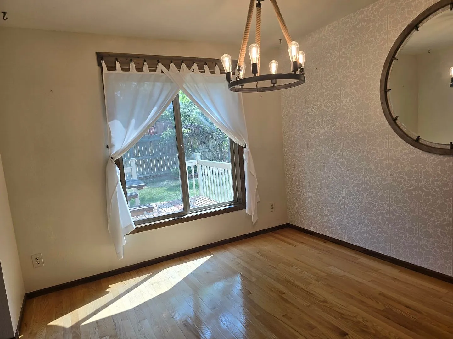 3 Bed 1.5 Bath Contemporary Two Story on Corner Lot — Photo 4