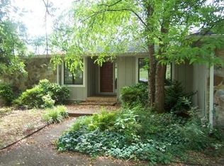 8301 Whetstone Ln, Ooltewah, TN 37363