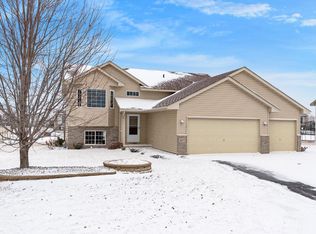 477 Shannon Dr, Big Lake, MN 55309