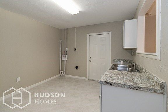 4th image of 566 Figuera Ave #1