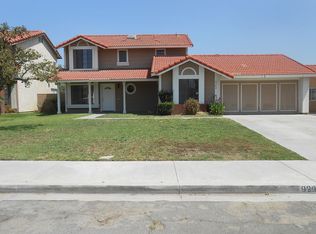 9392 Delfern Ln, Riverside, CA 92509