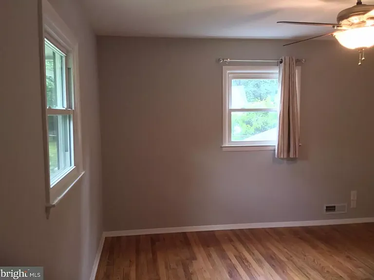 55 Montgomery St — Photo 17