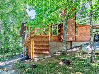 1663 S Mountain View Rd, Sevierville, TN, 37876